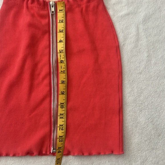 Peach Zippered stretchy Women's Skirt Set - Picture 3 of 7